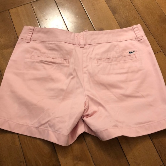Vineyard Vines 5” Shorts - Picture 2 of 3